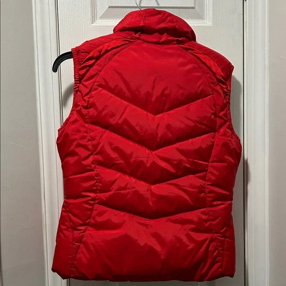 Nike Red /Black Reversible DownPuffer Vest - Picture 3 of 8